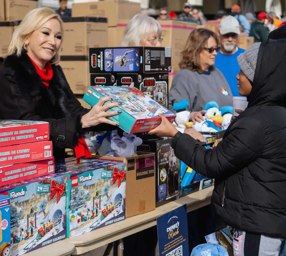 Paula White-Cain Christmas Outreach Event
